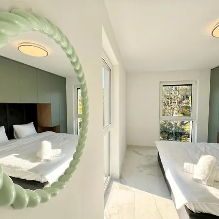 Spacious 4br & 1lr For Families & Groups Villa